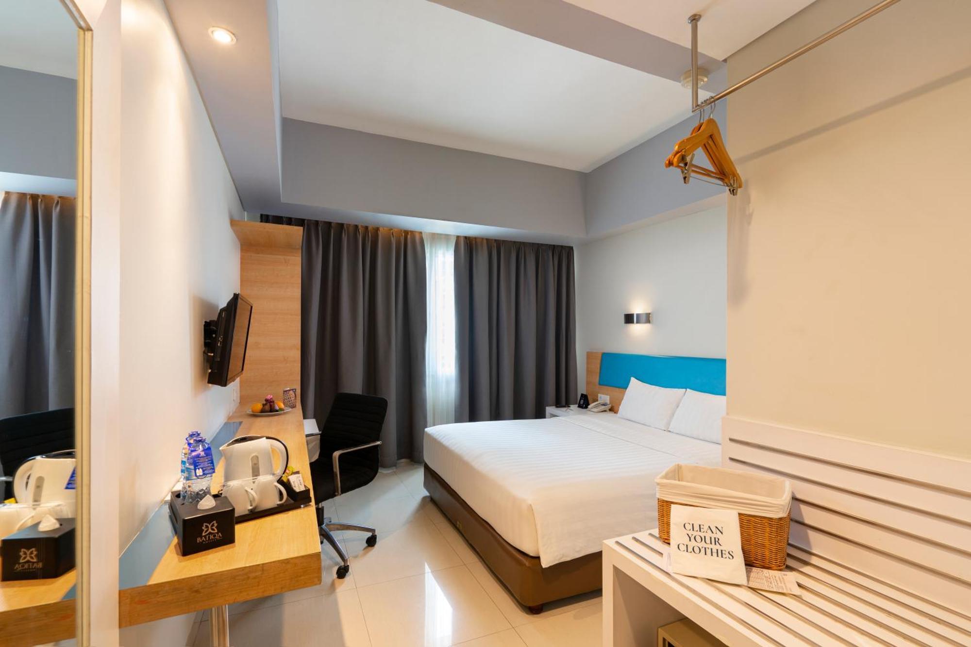 Batiqa Hotel & Apartments Караванг Экстерьер фото
