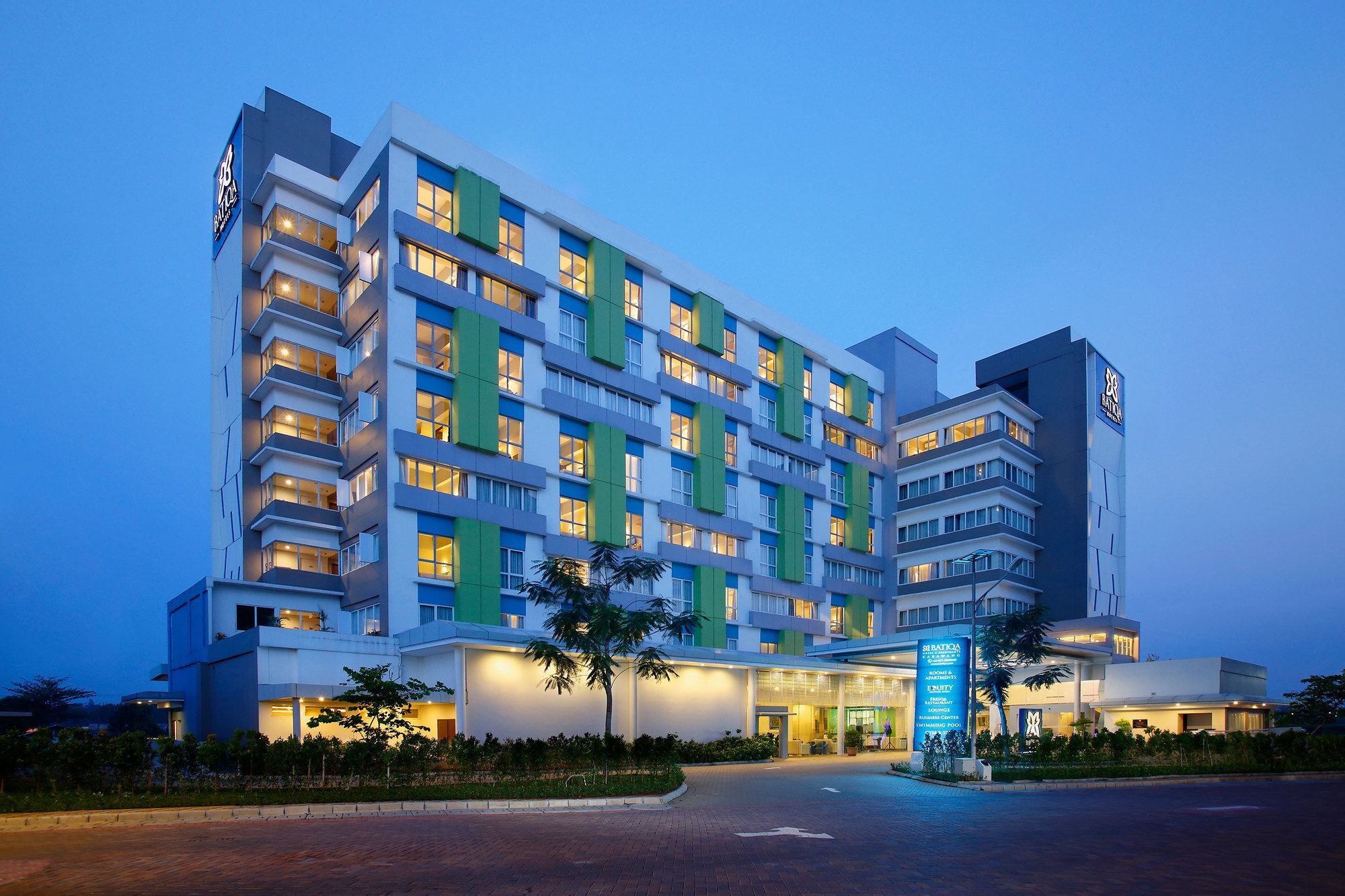 Batiqa Hotel & Apartments Караванг Экстерьер фото